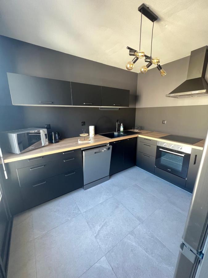 Appartement Haut Standing Proche Du Centre Ville, Vue Sur La Cathedrale Saint Louis Blois Luaran gambar